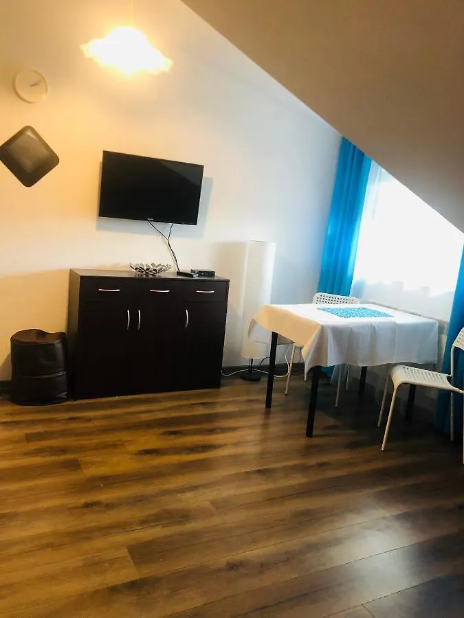 Kornlex Pokoje Goscinne Z Aneksem Kuchennym Warsaw Poland