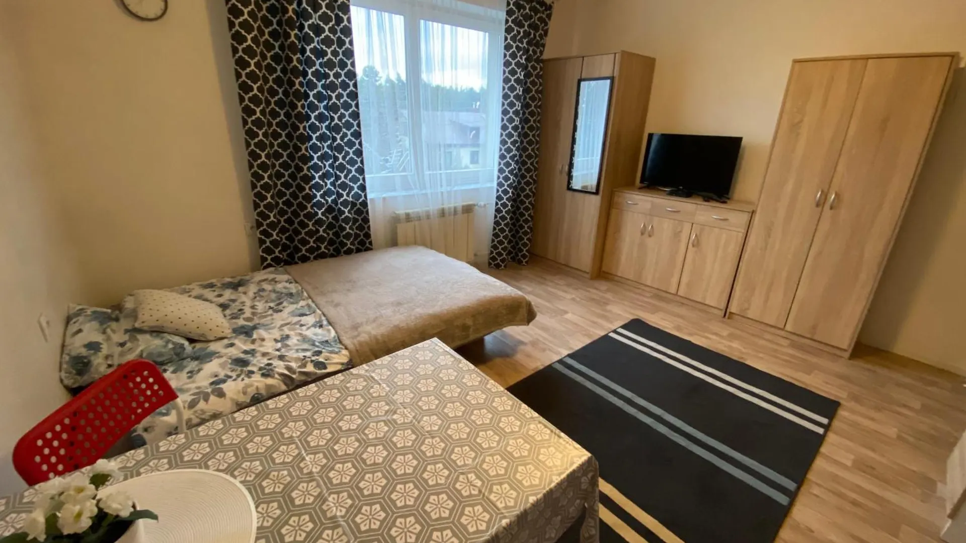 Kornlex Pokoje Goscinne Z Aneksem Kuchennym Warsaw 0*,