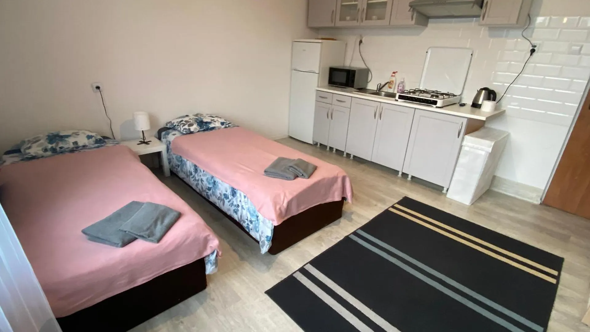 Kornlex Pokoje Goscinne Z Aneksem Kuchennym Warsaw Poland