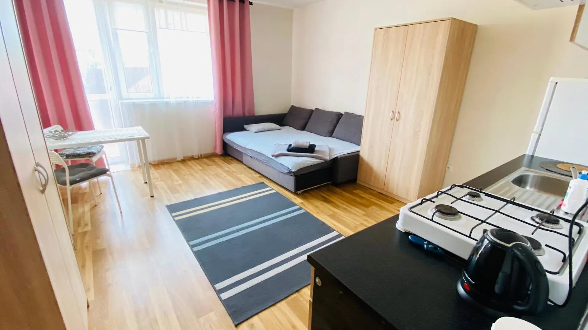 Kornlex Pokoje Goscinne Z Aneksem Kuchennym Warsaw 0*,